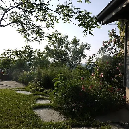 Agriturismo Monte Genesio Hotel Medesano