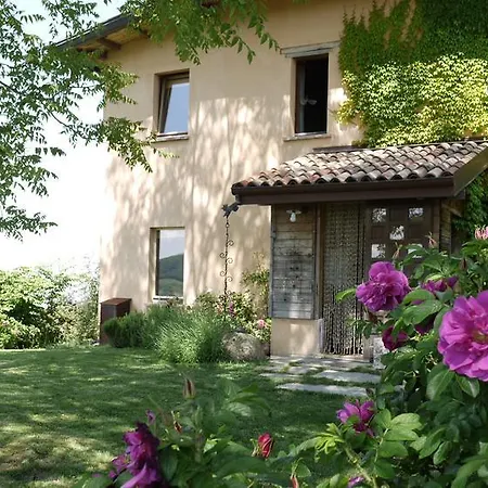 Agriturismo Monte Genesio Hotel Medesano