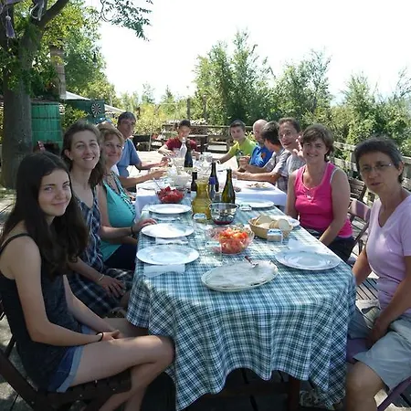 Agriturismo Monte Genesio * Medesano