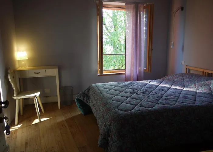 Agriturismo Monte Genesio Otel Medesano