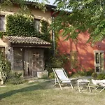 Agriturismo Monte Genesio Медезано