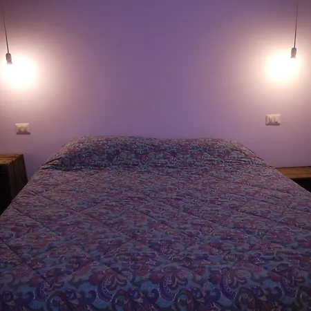 Agriturismo Monte Genesio מלון *