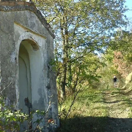 מלון Agriturismo Monte Genesio