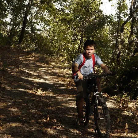 Agriturismo Monte Genesio מלון *