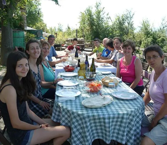 Agriturismo Monte Genesio * Medesano