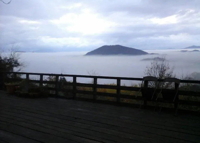 Agriturismo Monte Genesio فندق *